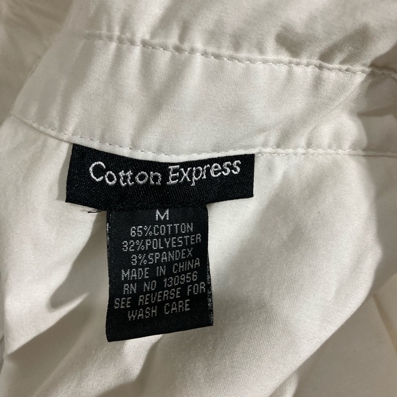 Woman’s cotton express white long sleeve button up w/  flared bottom never worn - Picture 4 of 4